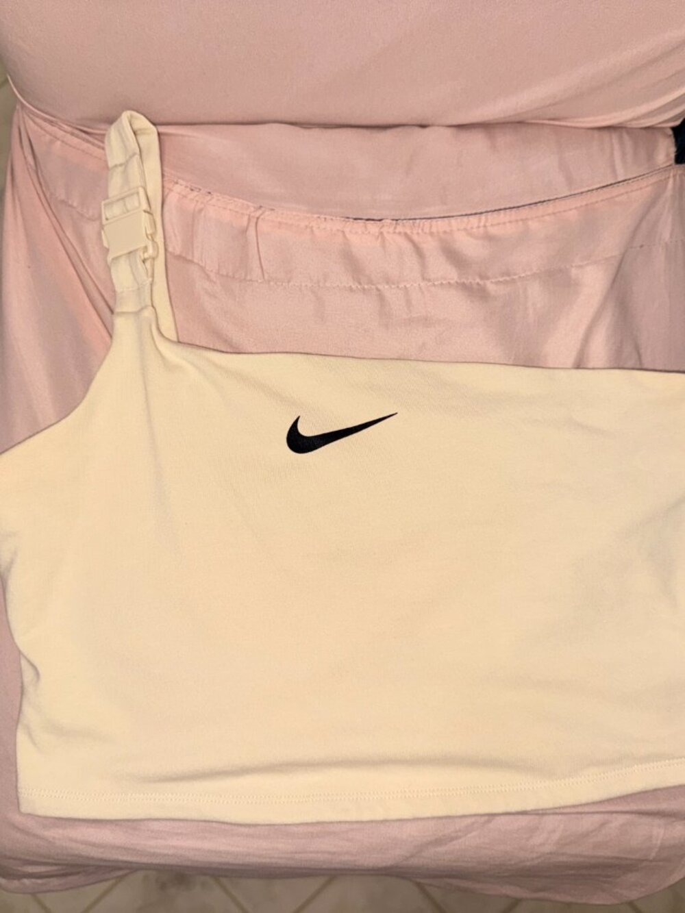 Nike Techwear Crop One-shoulder
